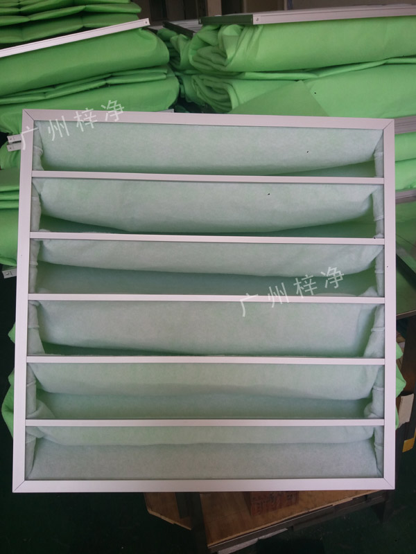 過濾棉袋式初效過濾器采用G4等級過濾棉制作,過濾精度為5um。