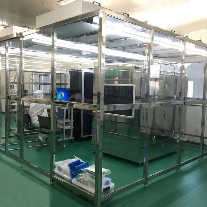 凈棚采用工業(yè)鋁材（或不銹鋼方通、鐵方通噴塑）作為框架